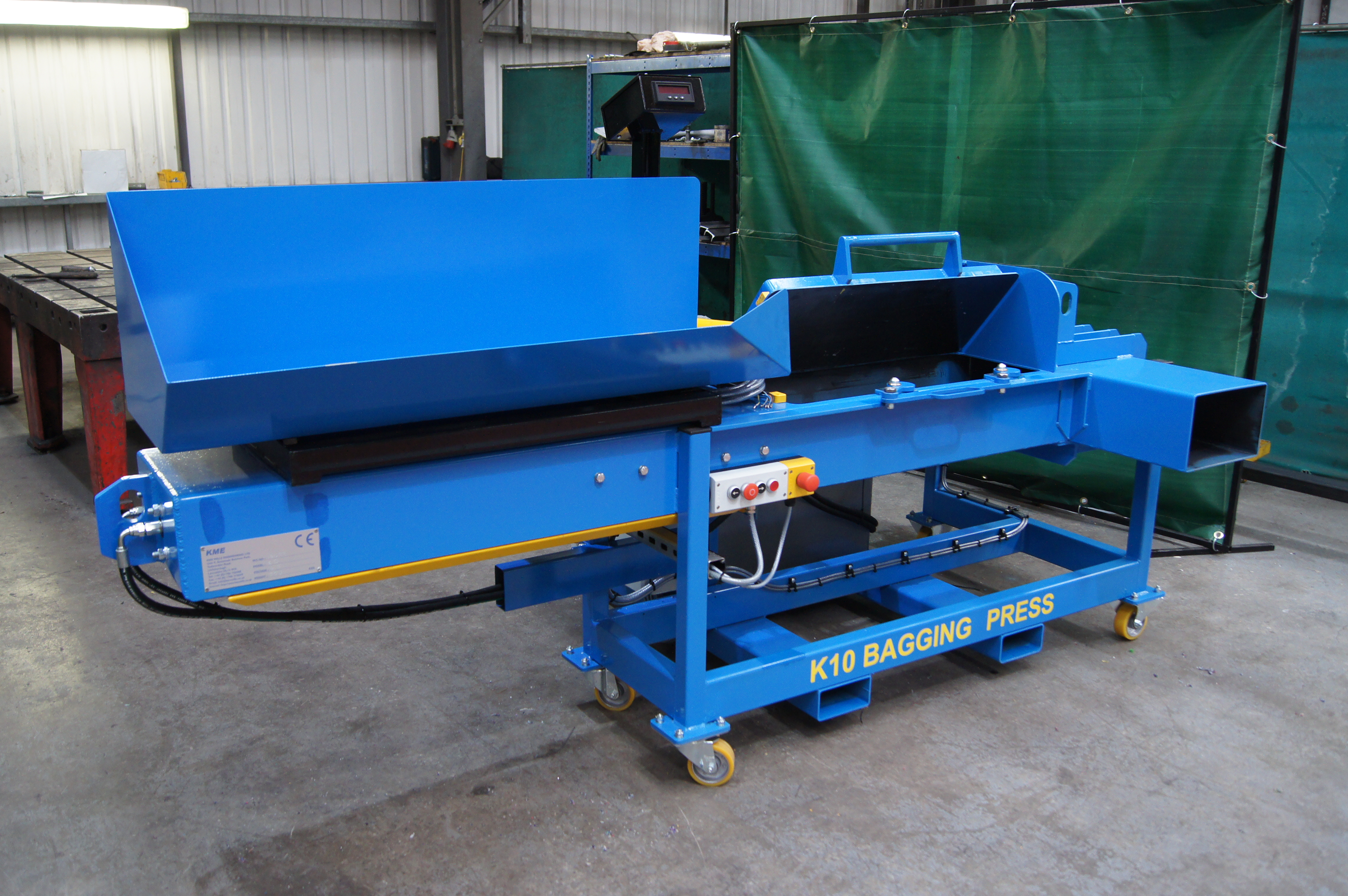 Wiper Bagging Press